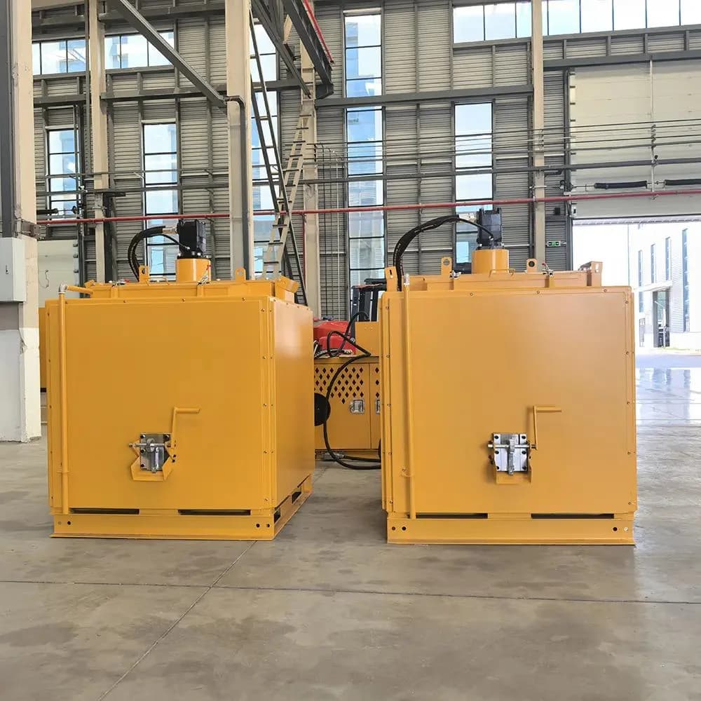 JACKWIN vehicle-mounted thermoplastic preheating kettles shown together on a workshop floor. Reference equipment photograph.