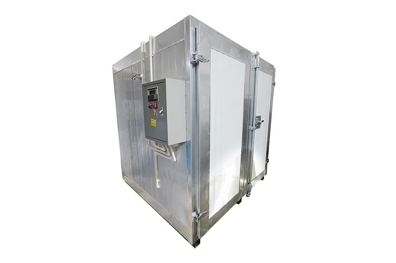 Closed oven in COLO's COLO-1818 product gallery; confirm final door and control arrangement.