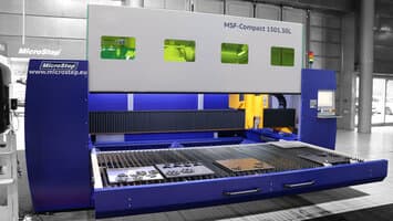 MicroStep MSF Compact enclosed sheet-laser system with a front loading area. Reference equipment photograph.
