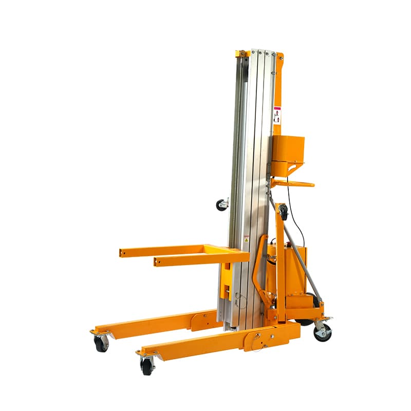 SINOLIFT electric material lift with aluminum mast and stabilizing legs. Reference equipment photograph.